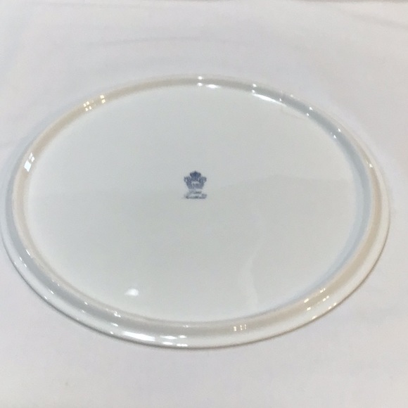 READ Aynsley “Little Sweetheart” cake serving plate - Picture 3 of 6